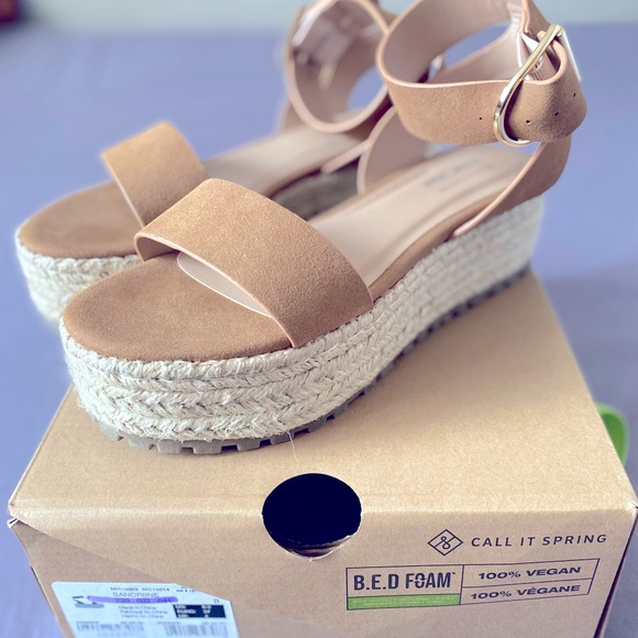 Call It Spring - Sandrine Sandal(brown) - Picture 1 of 1